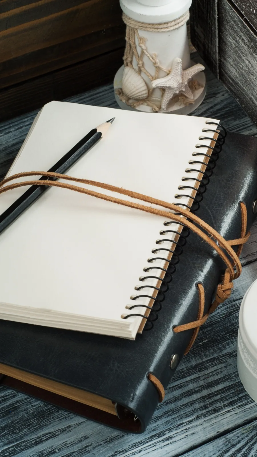 proactive tips for successful students - tips for exchange students - tips for student success - time management tips for college students - tips for students abroad - studying success tips