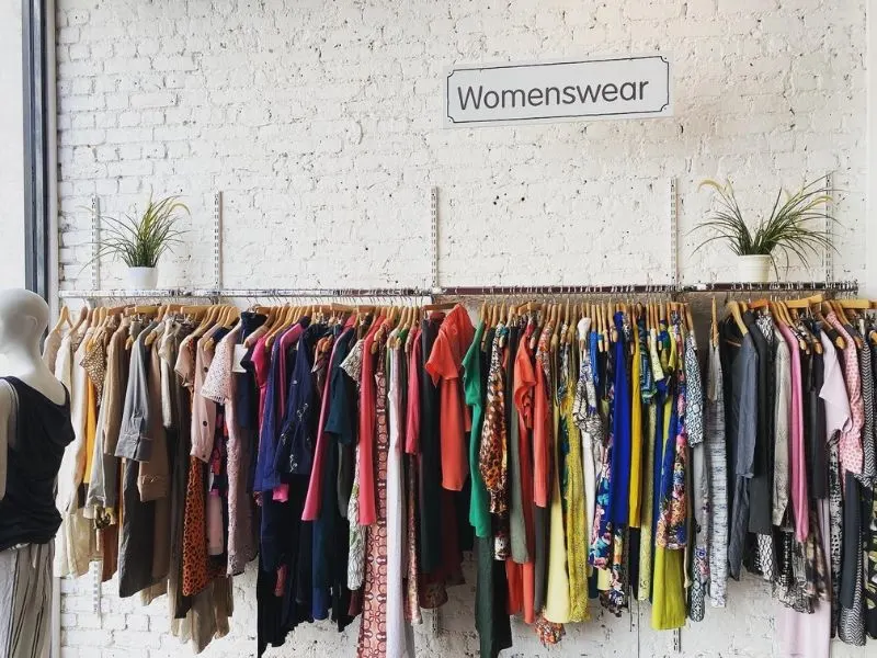 best charity shops on kings road - best charity shops in chelsea london - best charity shops in london - best secondhand shops in london - secondhand designer clothes in london - best charity shops in west london - best thrift stores in london bargains