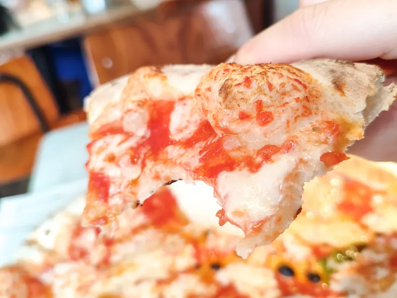 best pizza shops in muswell hill - franco manca sourdough pizza review - franco manca review - muswell hill pizza - best places to eat in muswell hill - franco manca pizzeria - best neapolitan pizza in london