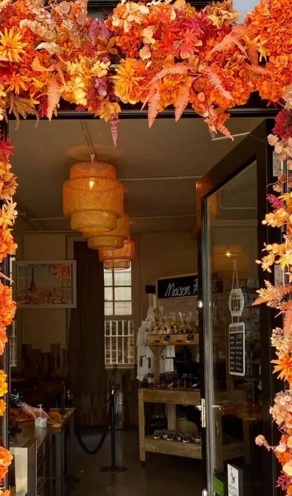 best breakfast in notting hill - bottomless brunch notting hill - best brunch in notting hill - best cafes in notting hill - best cafes on portobello road - coffee shops notting hill - best restaurants in notting hill - best cakes in notting hill - best coffee in notting hill - maison puget