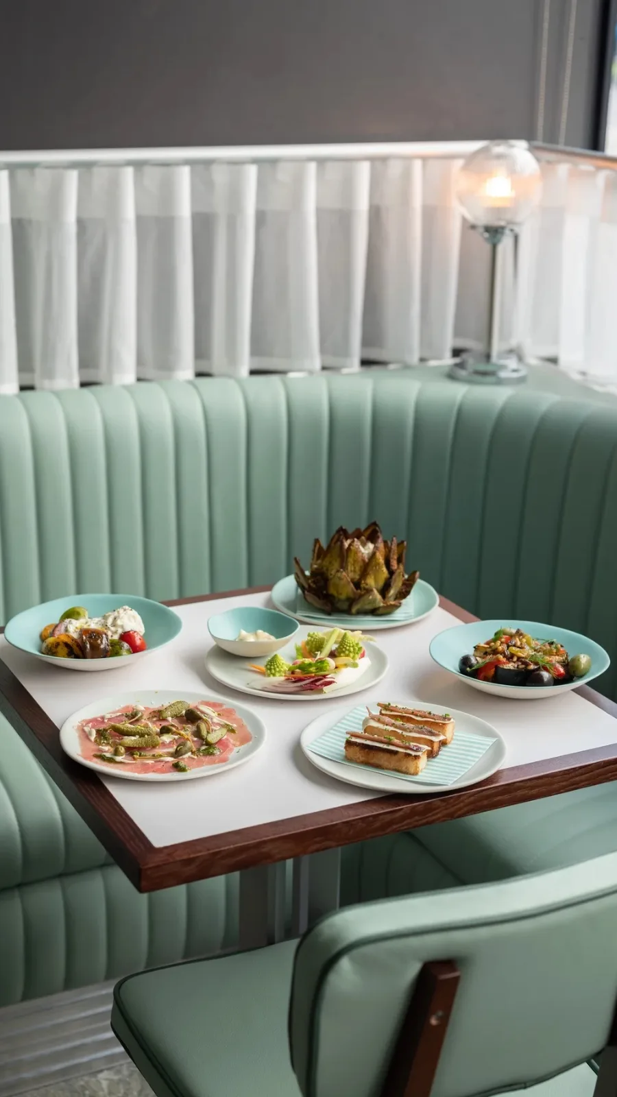 best brunch in london king's cross food spots - best places to eat in central london - lina stores