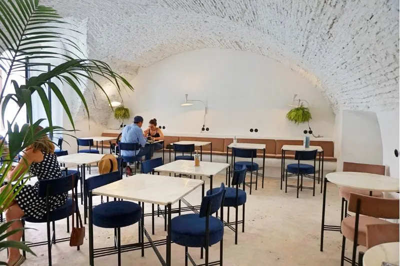 best cafes to work in lisbon - best laptop friendly cafes in lisbon - best cafes to study lisbon - best cafes to get work done in lisbon - where to work remotely in lisbon - best places to study in lisbon lisboa - cafes suitable for working lisbon laptop friendly coffee shops with wifi power outlets - dear breakfast