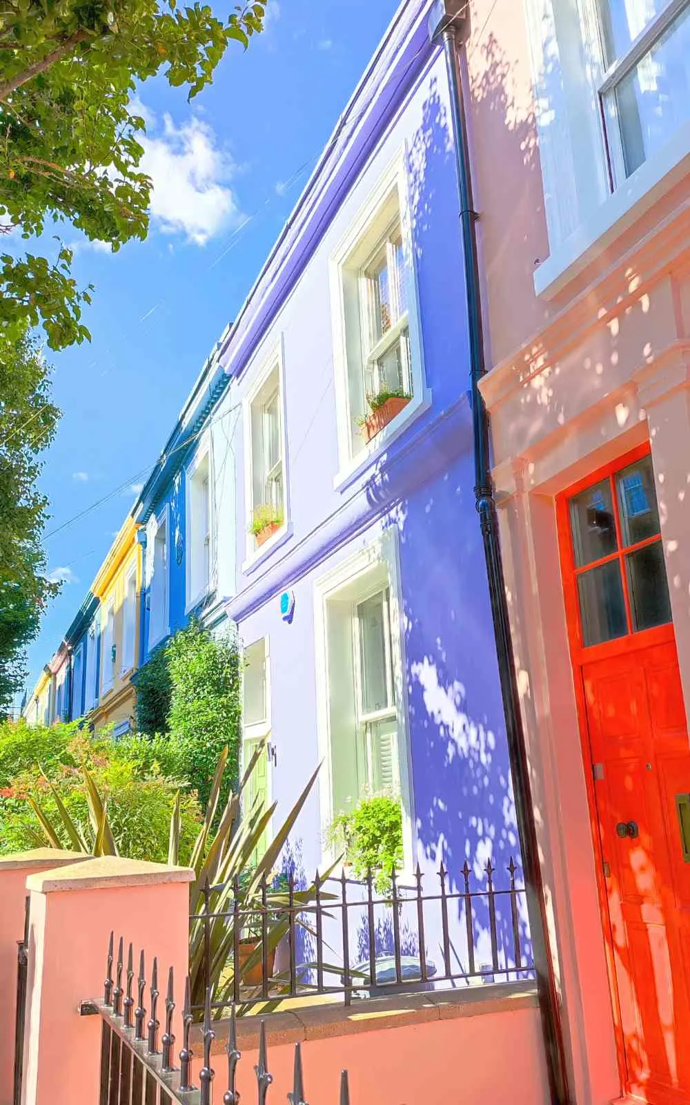 most colorful places in london - most scenic places in london - most colorful streets in london - most colorful mews in london - most colorful houses in london - most beautiful places in london - best hidden gems in london - most beautiful secret places in london - carnaby street - covent garden - bonny street camden - devonshire mews south marylebone - neal's yard - soho - elan cafe - james street - primrose hill colorful houses - chalcot square - chalcot street - portobello road - notting hill