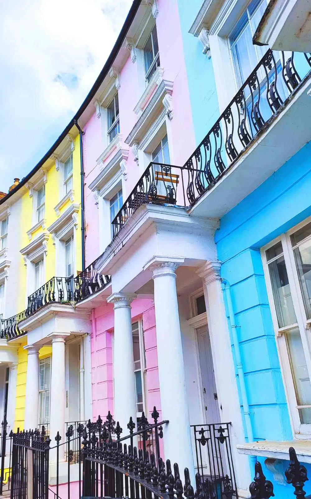 most colorful places in london - most scenic places in london - most colorful streets in london - most colorful mews in london - most colorful houses in london - most beautiful places in london - best hidden gems in london - most beautiful secret places in london - carnaby street - covent garden - bonny street camden - devonshire mews south marylebone - neal's yard - soho - elan cafe - james street - primrose hill colorful houses
