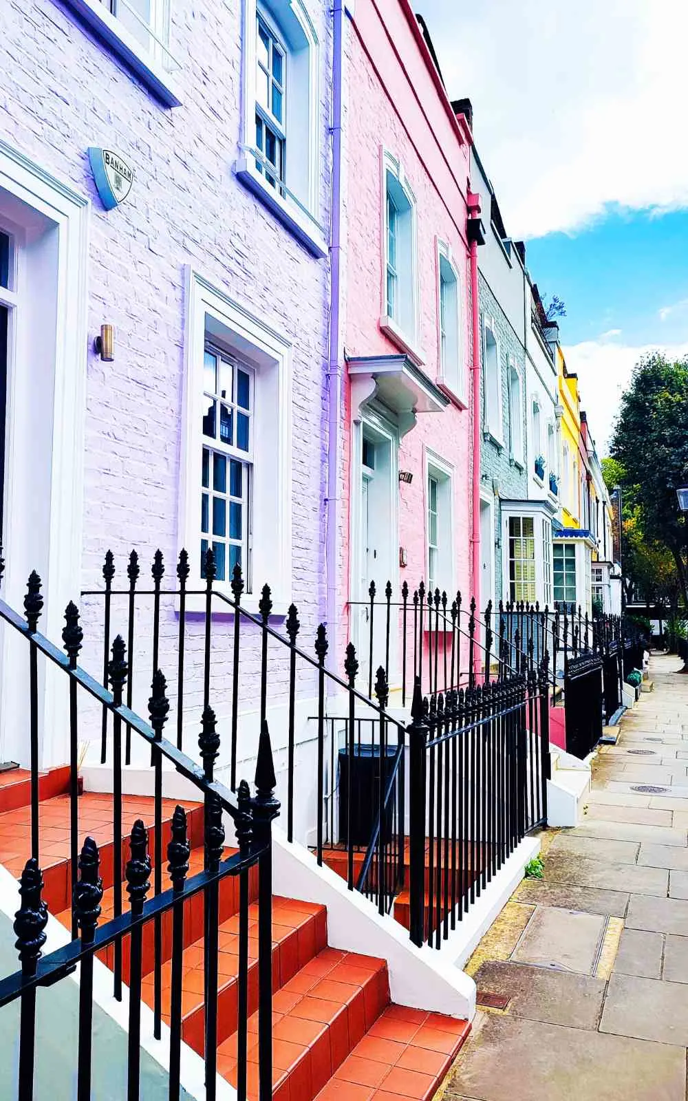 most colorful places in london - most scenic places in london - most colorful streets in london - most colorful mews in london - most colorful houses in london - most beautiful places in london - best hidden gems in london - most beautiful secret places in london - carnaby street - covent garden - bonny street camden - devonshire mews south marylebone - neal's yard - soho - elan cafe - james street - primrose hill colorful houses - chalcot square - chalcot street - portobello road - notting hill - st lukes mews - camden town - chelsea mews