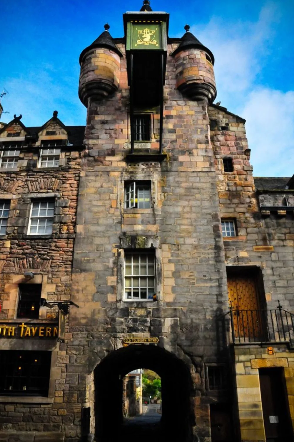 most instagrammable places in edinburgh scotland - what to do in edinburgh - best things to do in edinburgh scotland - most colorful places in edinburgh - most instagrammable cafes in edinburgh - best viewpoints in edinburgh - best photo spots in edinburgh - best photography spots in edinburgh - most beautiful places to visit in edinburgh - tolbooth tavern