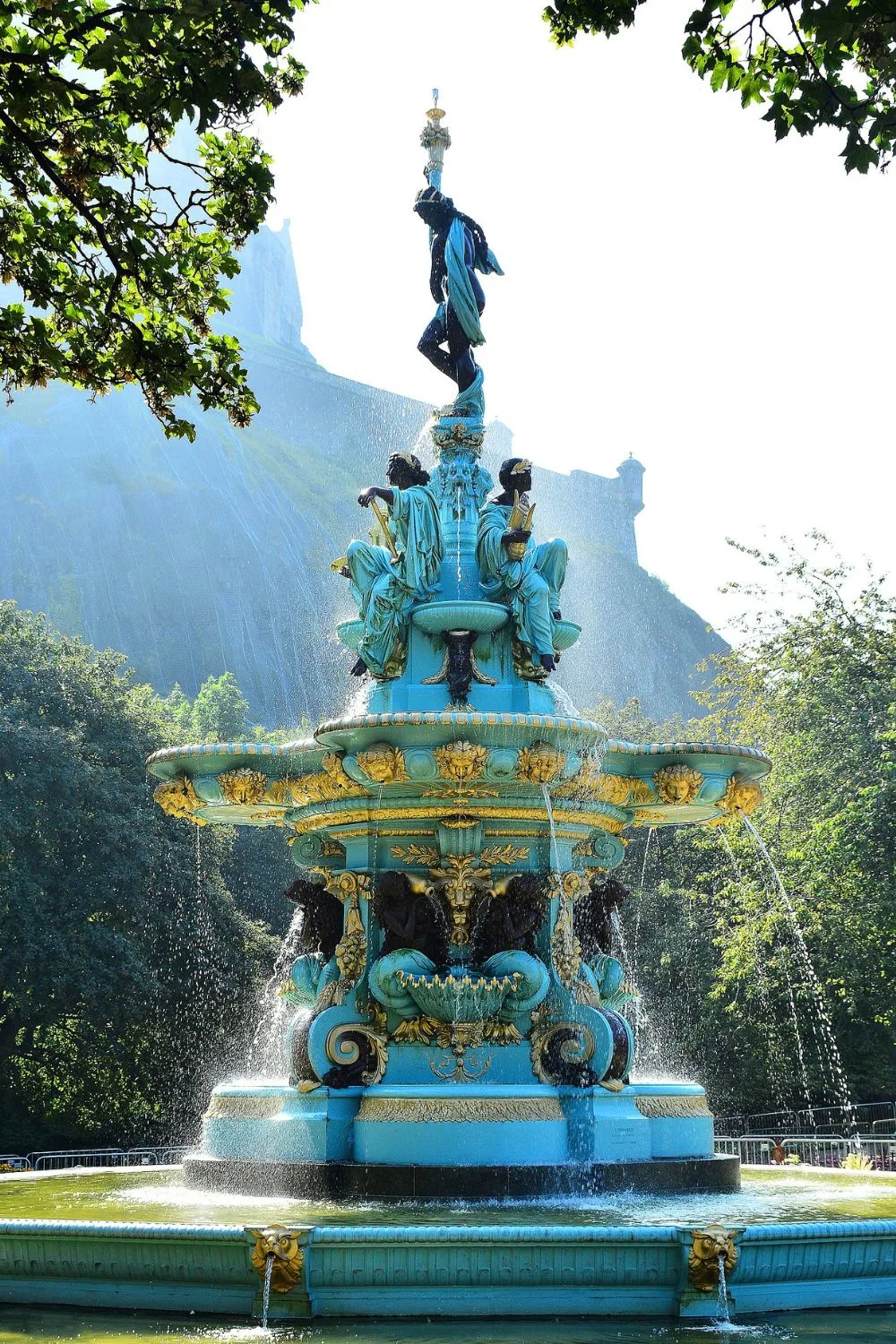 most instagrammable places in edinburgh scotland - what to do in edinburgh - best things to do in edinburgh scotland - most colorful places in edinburgh - most instagrammable cafes in edinburgh - best viewpoints in edinburgh - best photo spots in edinburgh - best photography spots in edinburgh - most beautiful places to visit in edinburgh - ross fountain