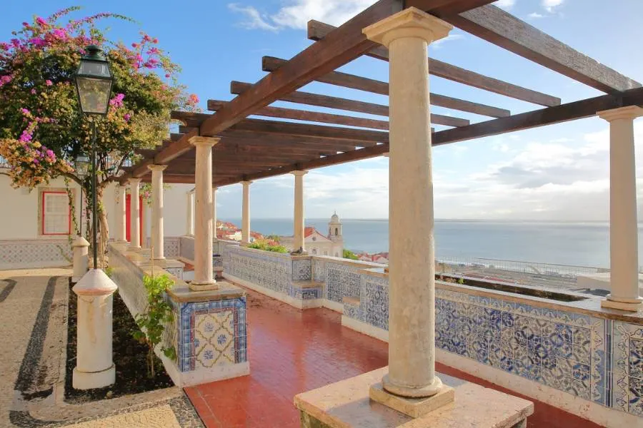 most instagrammable places in lisbon portugal - best things to do in lisbon - most colorful places in lisbon - best photography spots in lisbon - best places to take pictures in lisbon portugal - most beautiful places to visit in lisbon portugal - miradouro de santa luzia