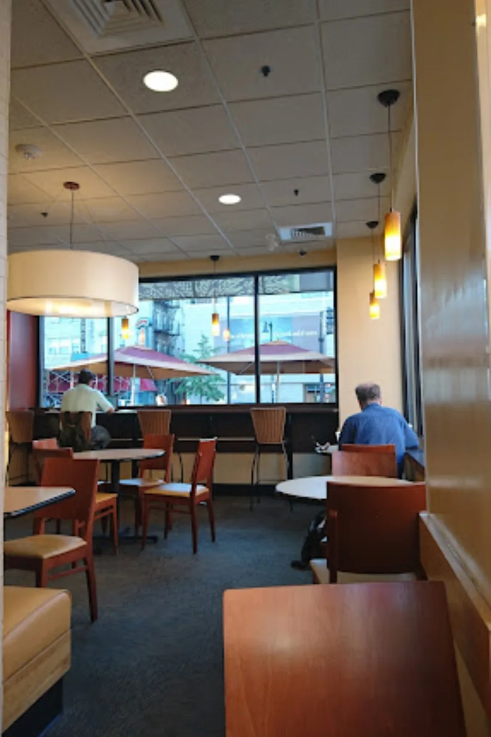 best cafes to work in boston ma - best coffee shops to work in boston - best cafes to work in back bay boston - best study cafe in boston - best laptop friendly cafes in boston ma - best coffee shops to study boston - best coffee shop to work boston financial - best cafes to work in cambridge boston - panera bread