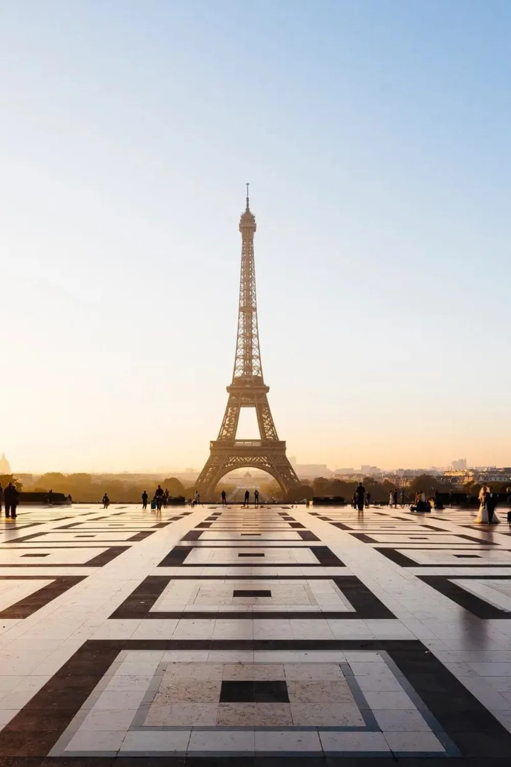most instagrammable places in paris - most colorful places in paris - hidden places in paris - secret places in paris - best photo spots in paris - paris aesthetic pictures - most instagrammable street in paris - instagrammable things to do in paris - most instagrammable places to eat in paris - most instagrammable restaurants in paris - best things to do in paris the first time - paris travel guide