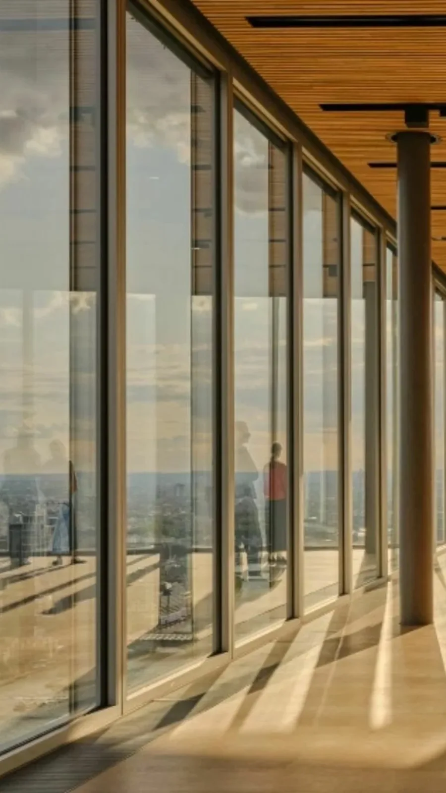 Best Free Rooftops in London: The Lookout Bishopsgate