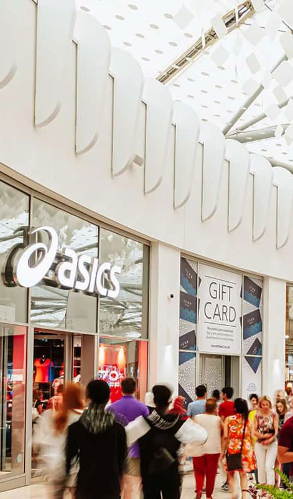 best shopping centers in london for clothes - most famous shopping mall in london - biggest mall in london - best luxury mall in london - cheap shopping malls in london - best cheap shopping in london - best budget shops in london - best shopping streets in london - best department stores in london - westfield white city bath and body works london - london designer outlet wembley yankee candle outlet harrods knightsbridge oxford street angel central camden passage - burlington arcade best outlets in london icon at the o2