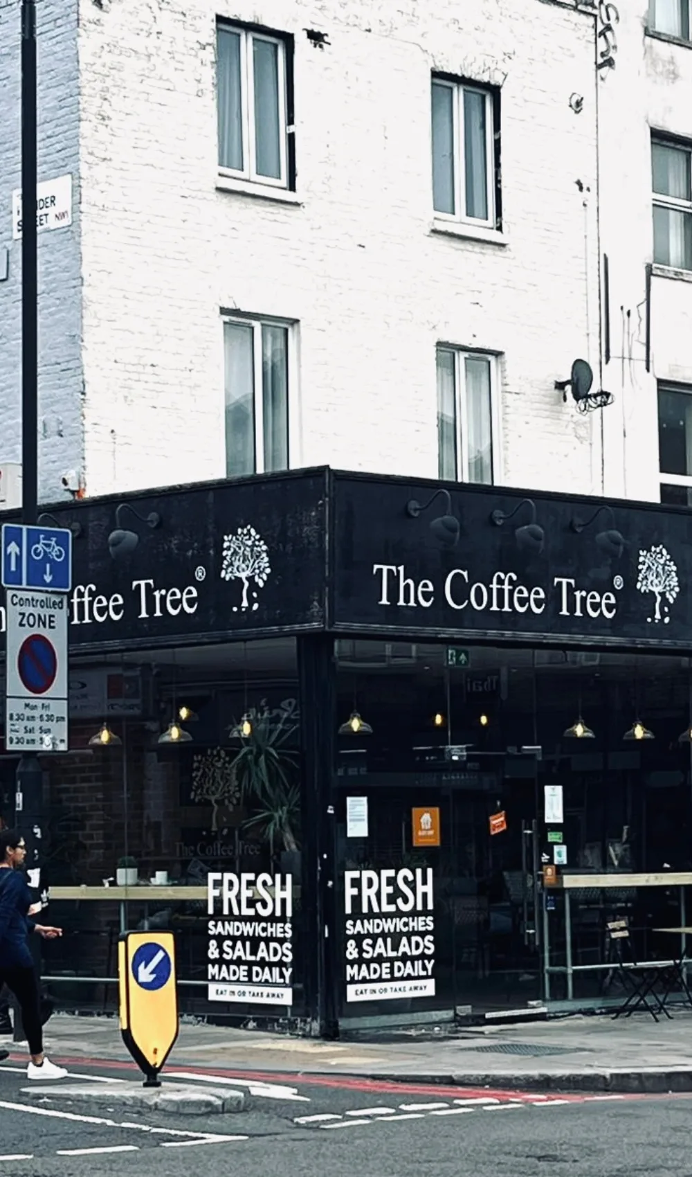 best things to do in camden market - free things to do in camden town - secret things to do in camden - best free things to do in London - best things to do in london with kids - most colorful streets in camden kentish town - camden lock - best cafes in camden the coffee tree