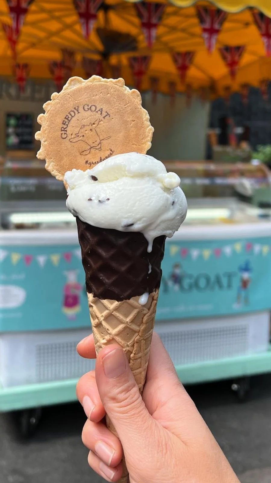 best ice cream in london food guide - unique desserts in london travel guide - must eat places in london uk