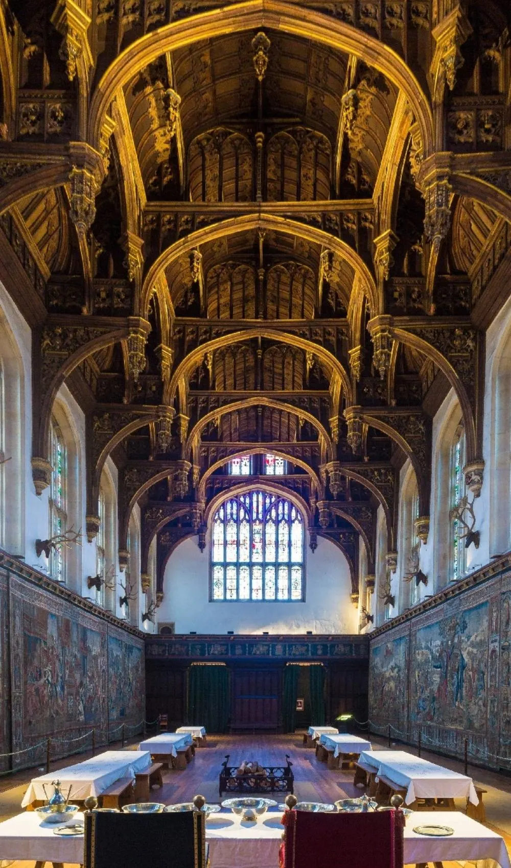 most secret royal palaces in london - secret castles in london - most beautiful stately houses in london - most historic houses in london - stately homes in london - most beautiful interiors in london - most secret art galleries in london - romantic date ideas in london - prettiest places in london - most instagrammable places in london - best palaces in london