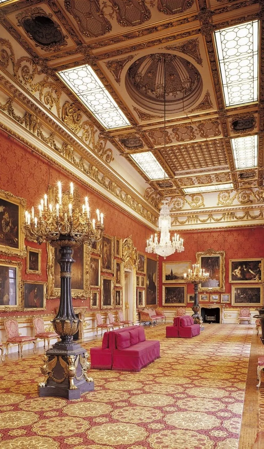 most secret royal palaces in london - secret castles in london - most beautiful stately houses in london - most historic houses in london - stately homes in london - most beautiful interiors in london - most secret art galleries in london - romantic date ideas in london - prettiest places in london - most instagrammable places in london - best palaces in london