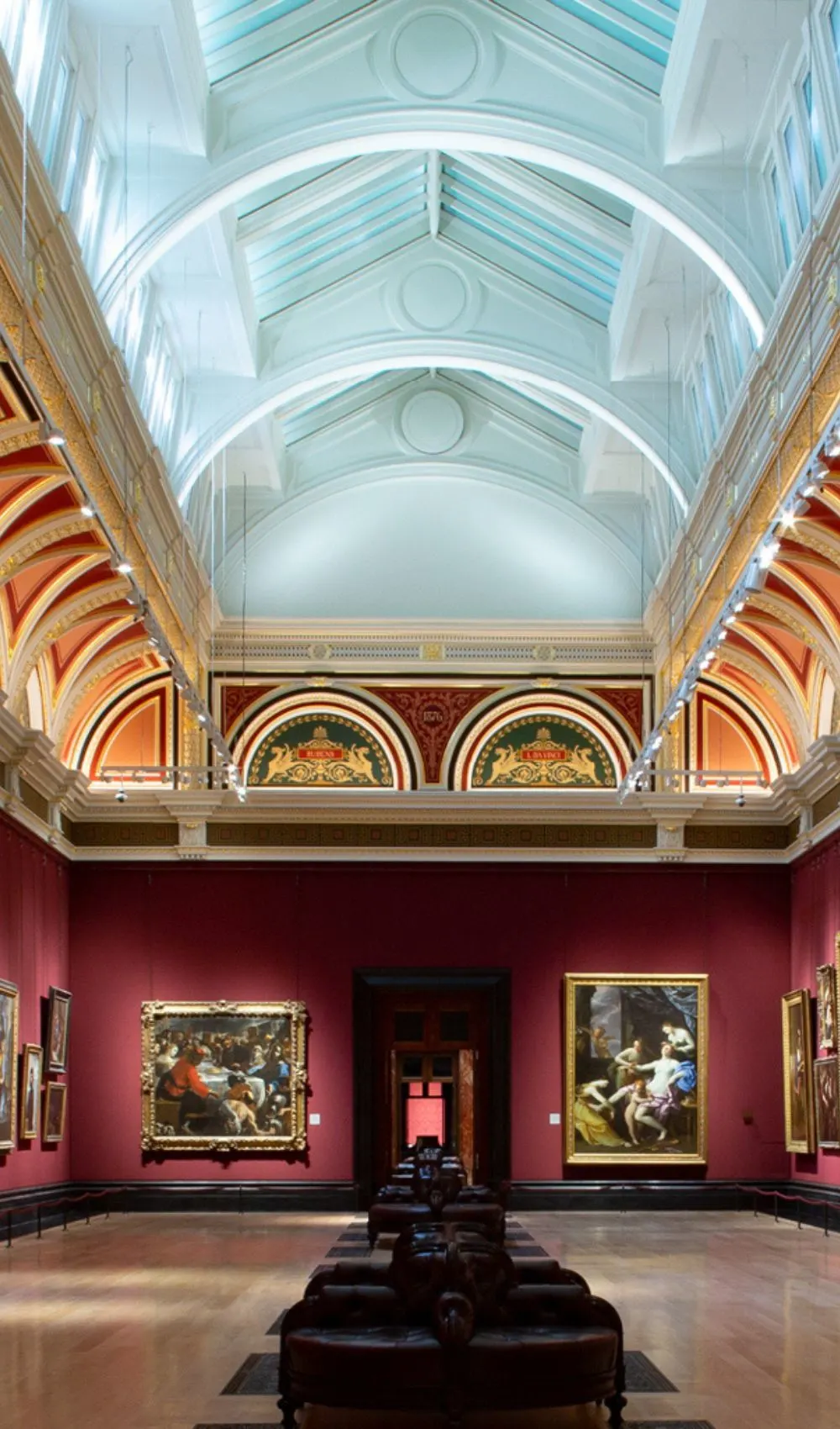 best things to do in london when it rains - free things to do in london when it's raining - how to spend a rainy day in london - cheap things to do in london for couples - traveling to london for the first time - london travel blog - london travel guide - what to do in london on a budget - how to live in london on a budget - best activities in london when it rains - what to do in london in winter - how to spend rainy days in london - best places to visit in london - best hidden gems in london