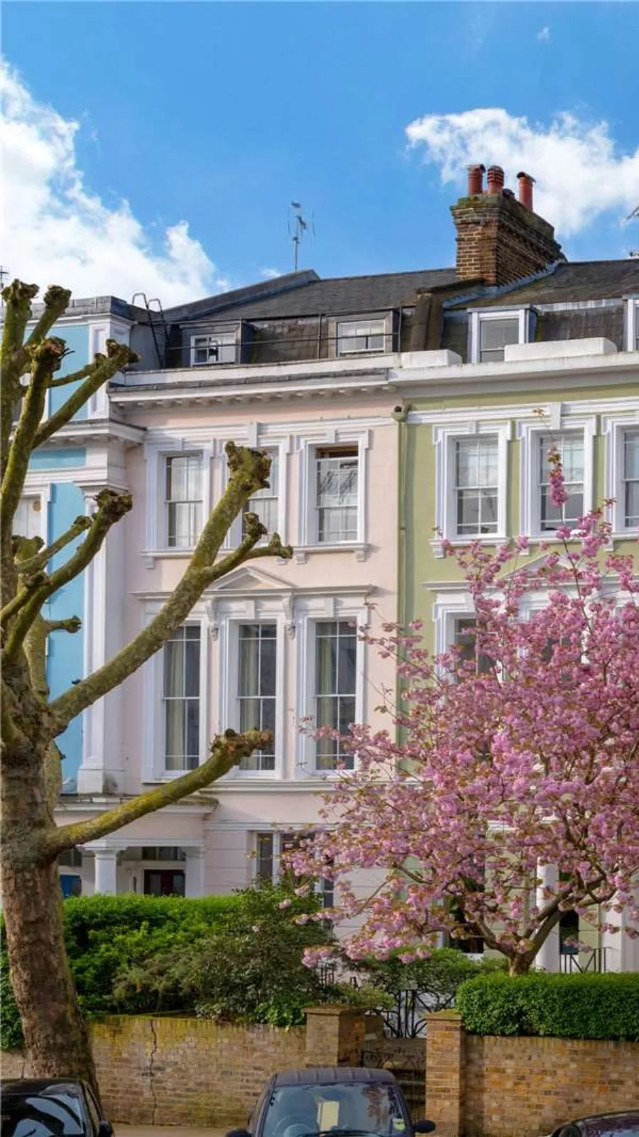 Most Instagrammable Places in London: Chalcot Square Primrose Hill
