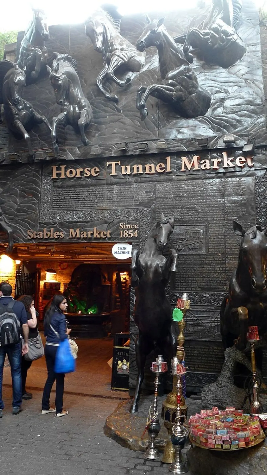 Secret Places to Take Pictures in London: Horse Tunnel Market