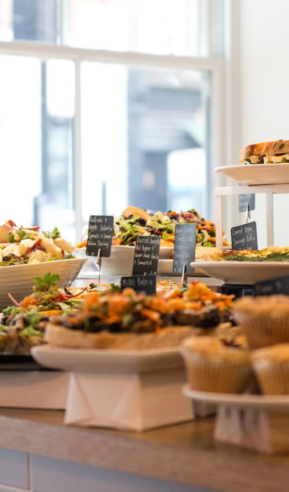 best vegan breakfast in london - best vegan brunch in london - best vegan brunch london bridge - best vegan cafes in london - best places to eat vegan food in london - best vegan restaurants in central london - where to eat in london - london food guide for vegans - london travel guide - london travel bucket list - best things to do in london