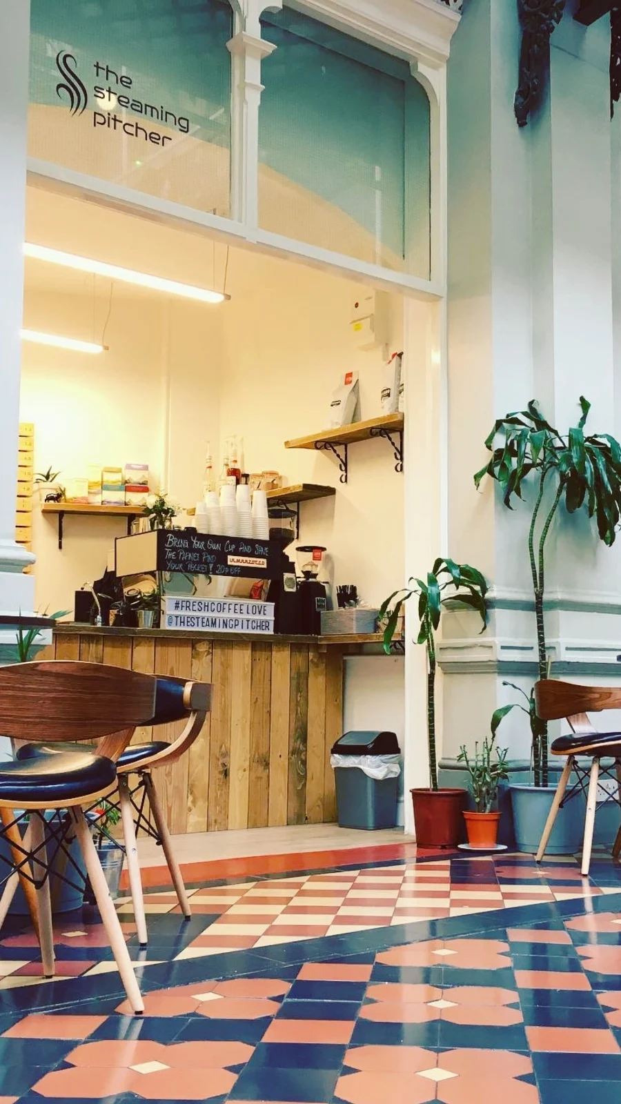Best Cafes near Borough Market: The Steaming Pitcher