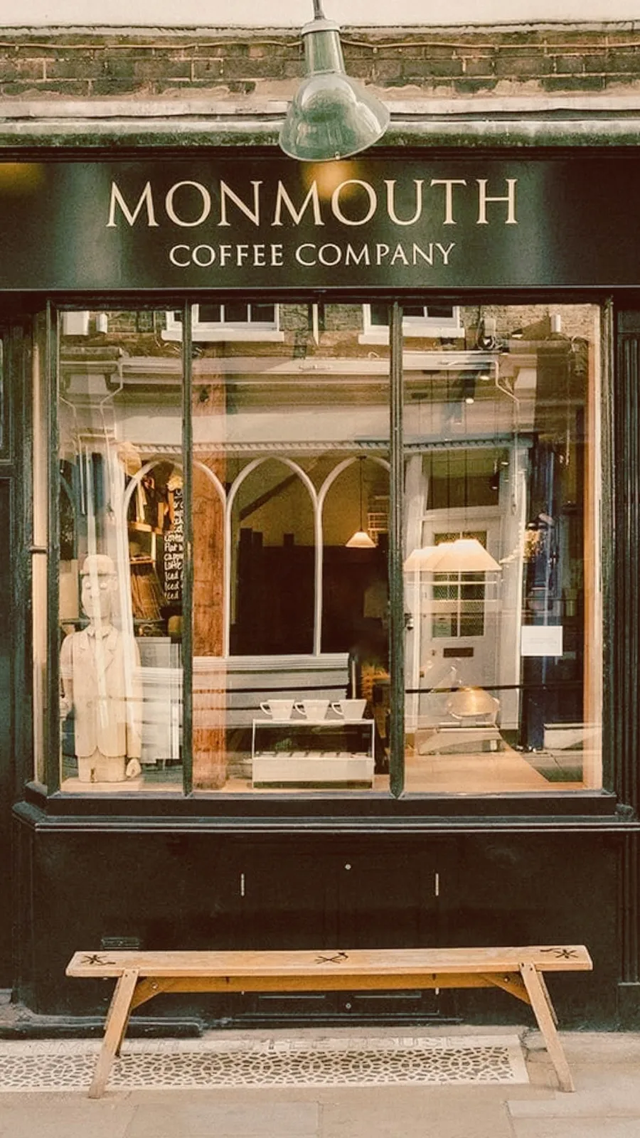 Best Cafes in London Bridge: Monmouth Coffee