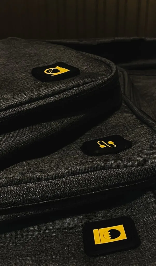 best suitcases for international travel - level 8 luggage review - level 8 grace luggage set review champagne - best level 8 suitcases - level 8 packing cubes set grey review - best packing cubes - best suitcase brands - best carry on for digital nomads - sophisticated suitcases