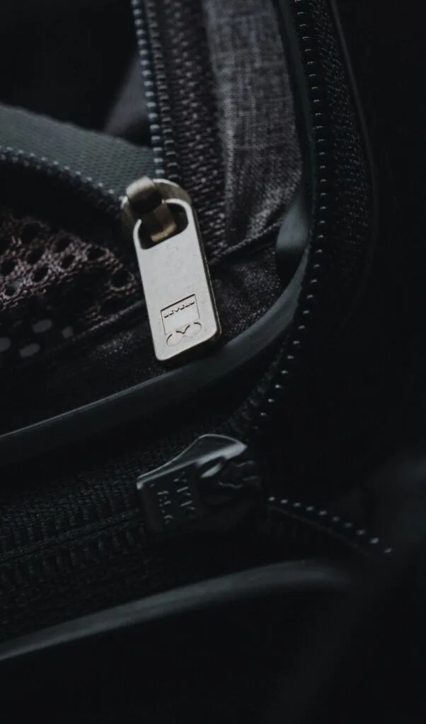 level 8 luminous textured luggage set review - are level 8 suitcases worth it - best suitcases for digital nomads - sturdy suitcases brands - best carry on suitcases - level 8 brand story - level 8 luggage review set - level 8 black suitcases