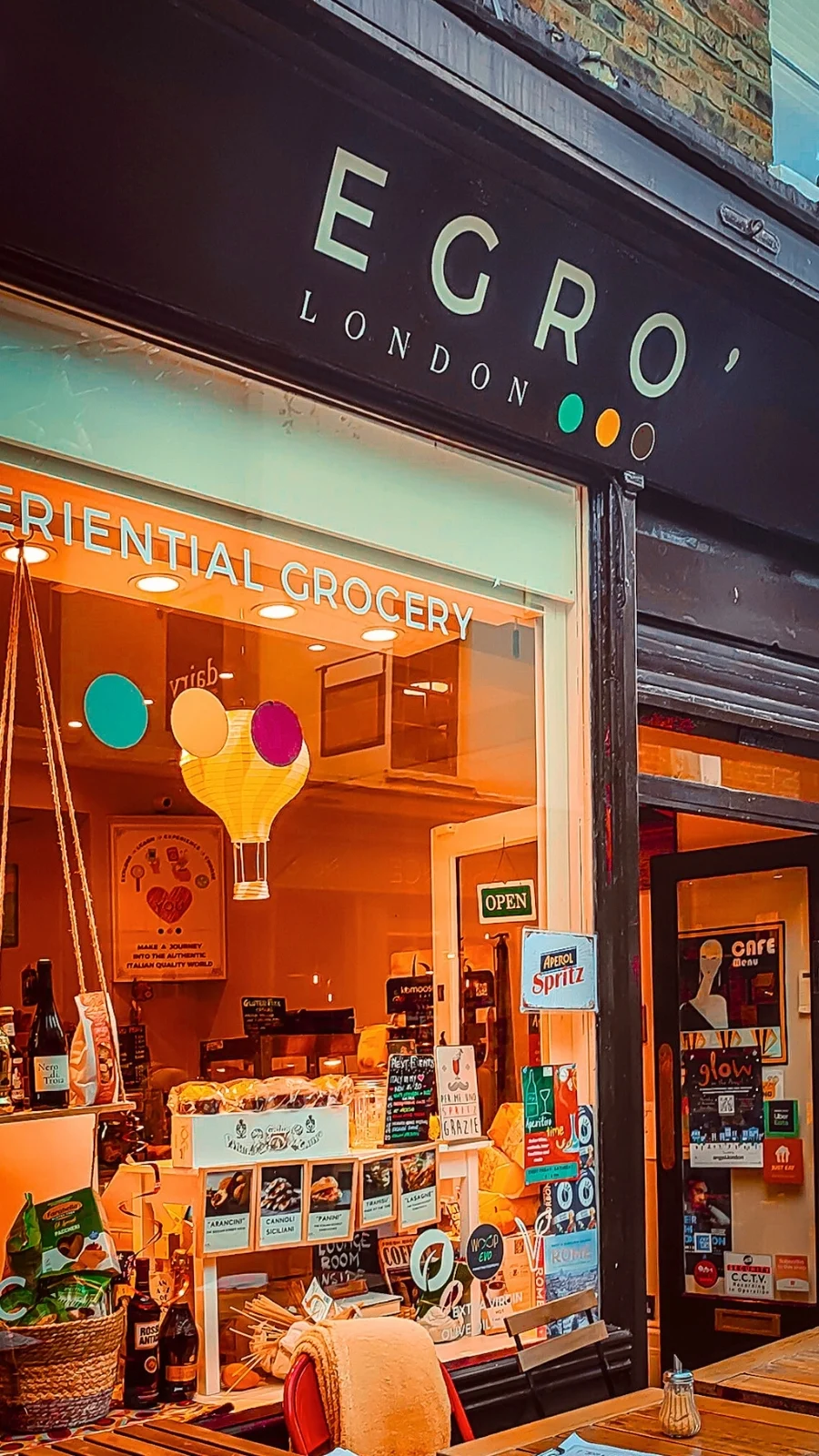 secret alleys in london - secret passageways in london - oldest streets in london - camden passage history islington - camden passage antique market angel - best free things to do in north london - one day in london - historical sites in london - best shops camden passage egro london
