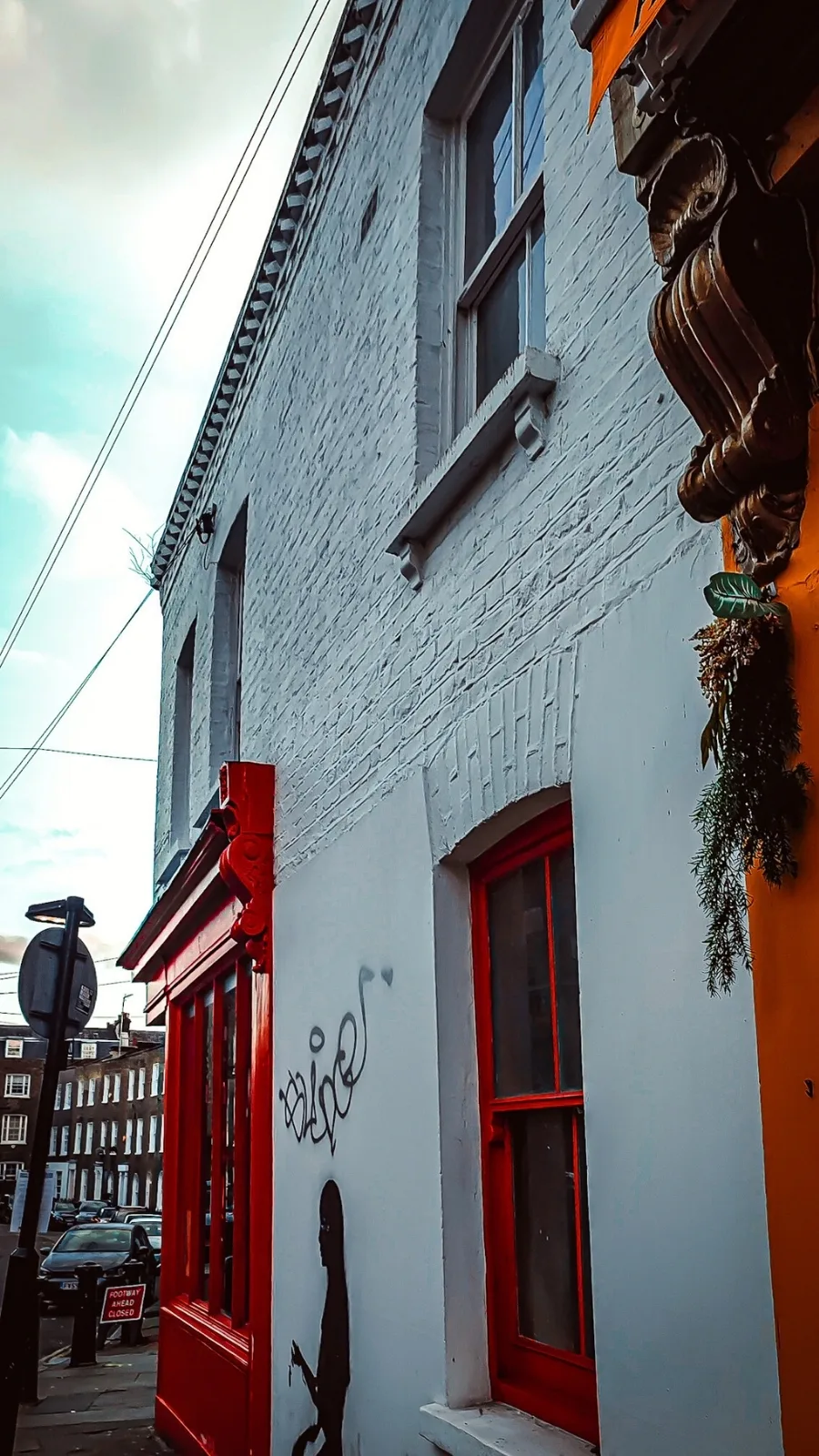 secret alleys in london - secret passageways in london - oldest streets in london - camden passage history islington - camden passage antique market angel - best free things to do in north london - one day in london - historical sites in london - best shops camden passage