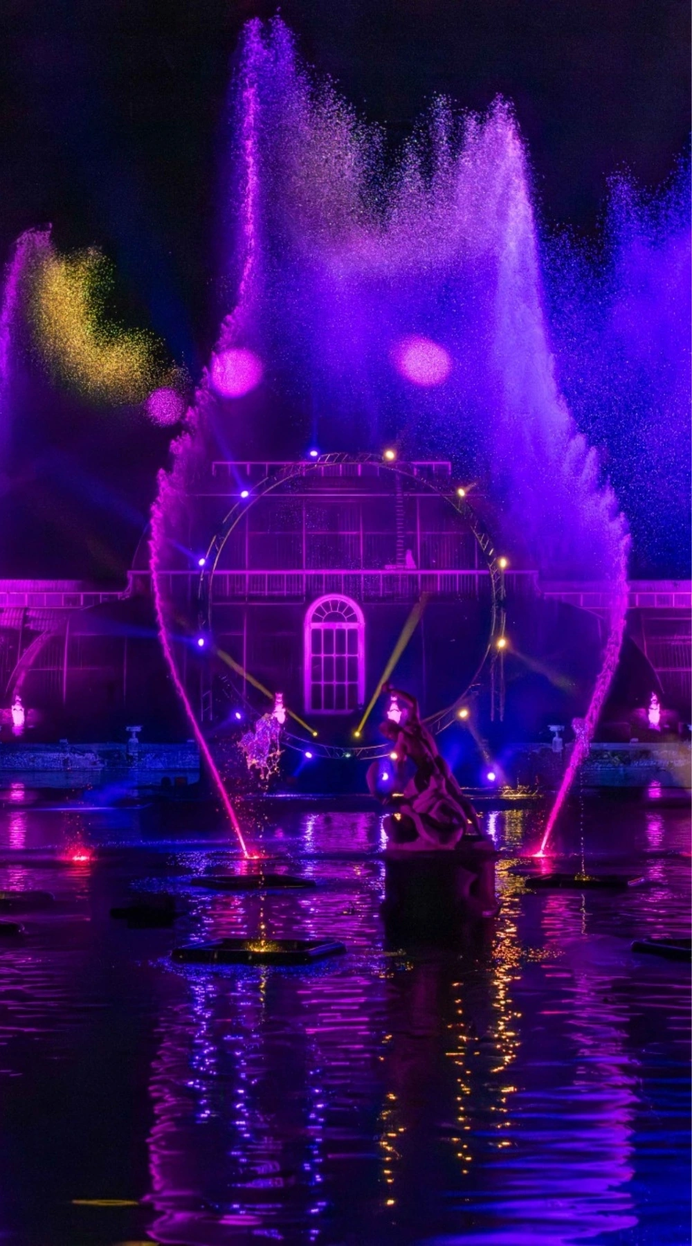 Christmas Lights and Decorations in London: Kew Gardens