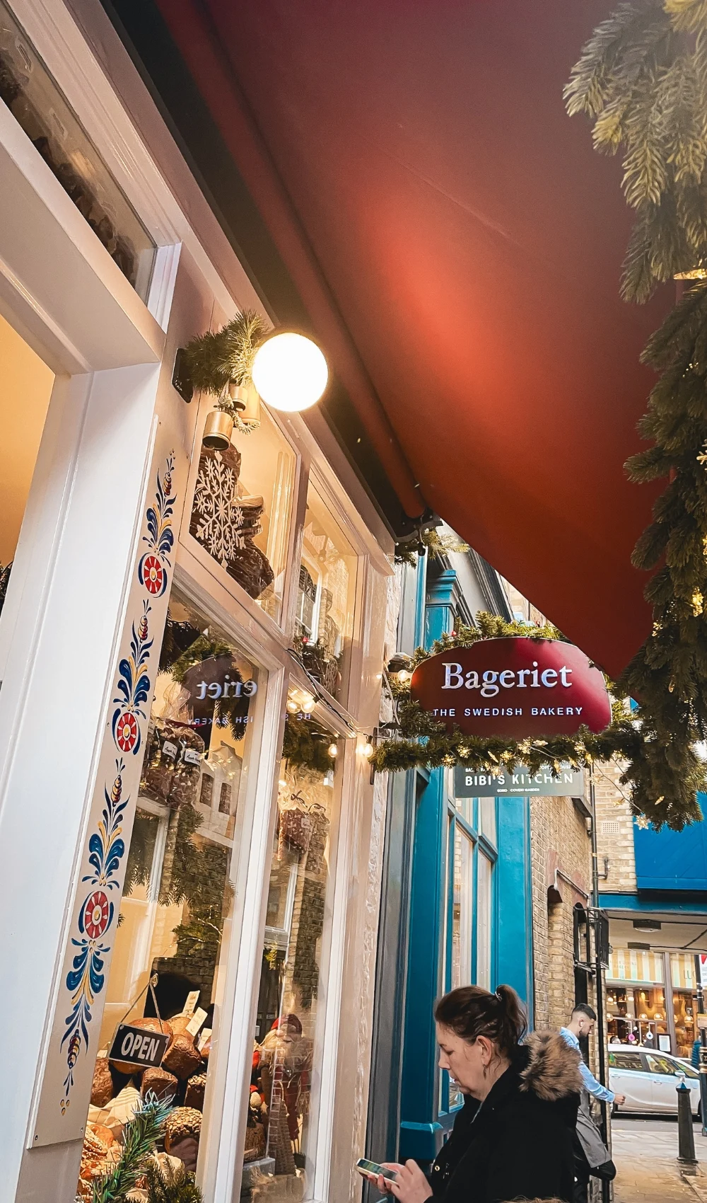 bageriet menu - bageriet london - bageriet cafe - bageriet instagram - bageriet bakery - swedish princess cake - prinsesstarta in london - swedish bakery london - cute bakeries in london - beautiful bakeries in london - best bakeries in central london - bakery covent garden - best scandinavian bakeries in london - best cinnamon buns in london - bageriet review covent garden rose street