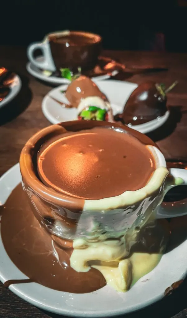 italian bear chocolate reviews rathbone place fitzrovia - italian bear chocolate menu london - best cafes in fitzrovia best restaurants - best hidden food gems in london - best hot chocolate in london - cafes in central london - best places to eat in central london hidden food gems