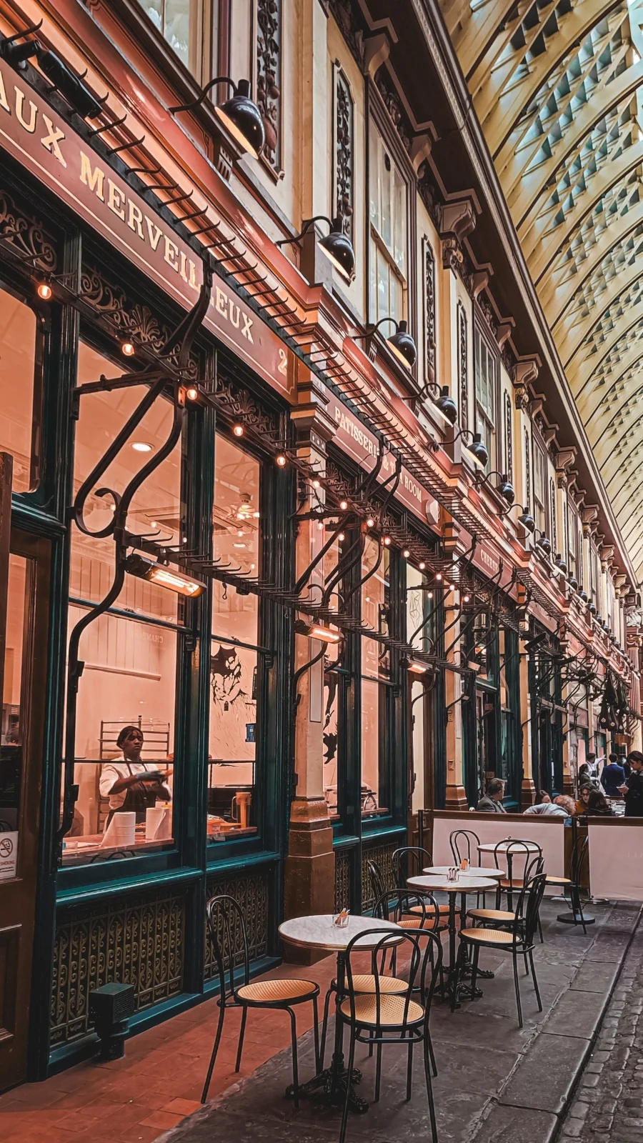 best things to do in liverpool street london aesthetic - free things to do in london off the beaten path - historical sites in london medieval sites - best free views of london - london on a budget - visiting london off the beaten path - secret places in london - best hidden gems in london - best things to do in east london spitalfields - most beautiful neighborhoods in london bucket list - best places to eat around liverpool street cafes restaurants