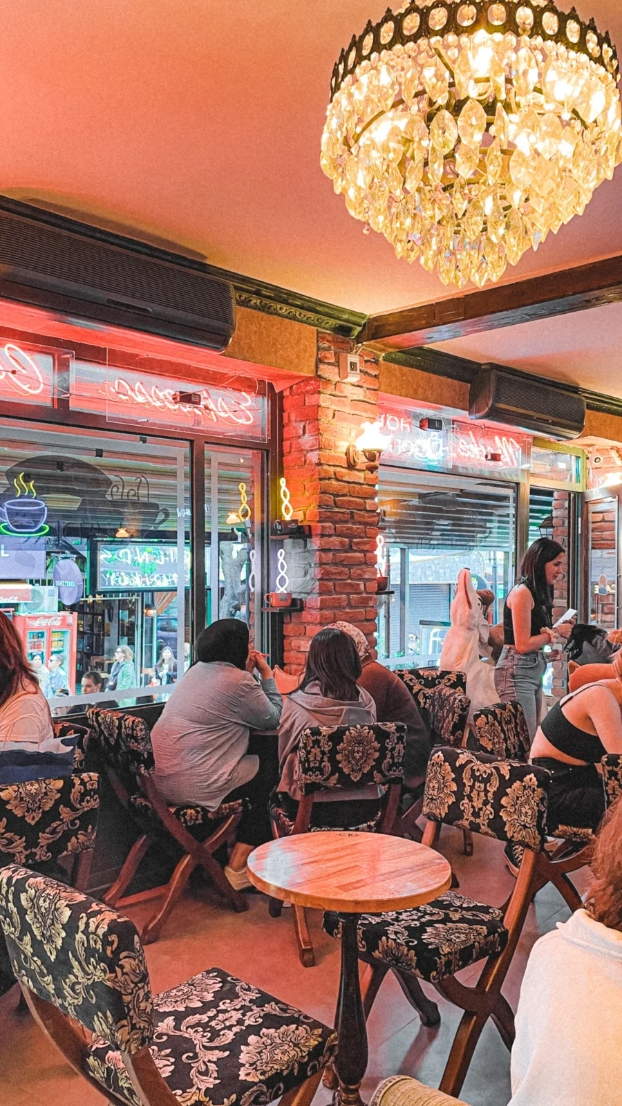 best aesthetic cafes in istanbul turkey - best places to eat in istanbul off the beaten path - best coffee shops in istanbul - best things to do in istanbul turkiye - best restaurants in istanbul - best breakfast in istanbul - best brunch in istanbul instagrammable cafes - istanbul food guide - istanbul travel guide - istanbul bucket list - istanbul food bucket list - must eat places in istanbul - traveling to istanbul for the first time - istanbul itinerary