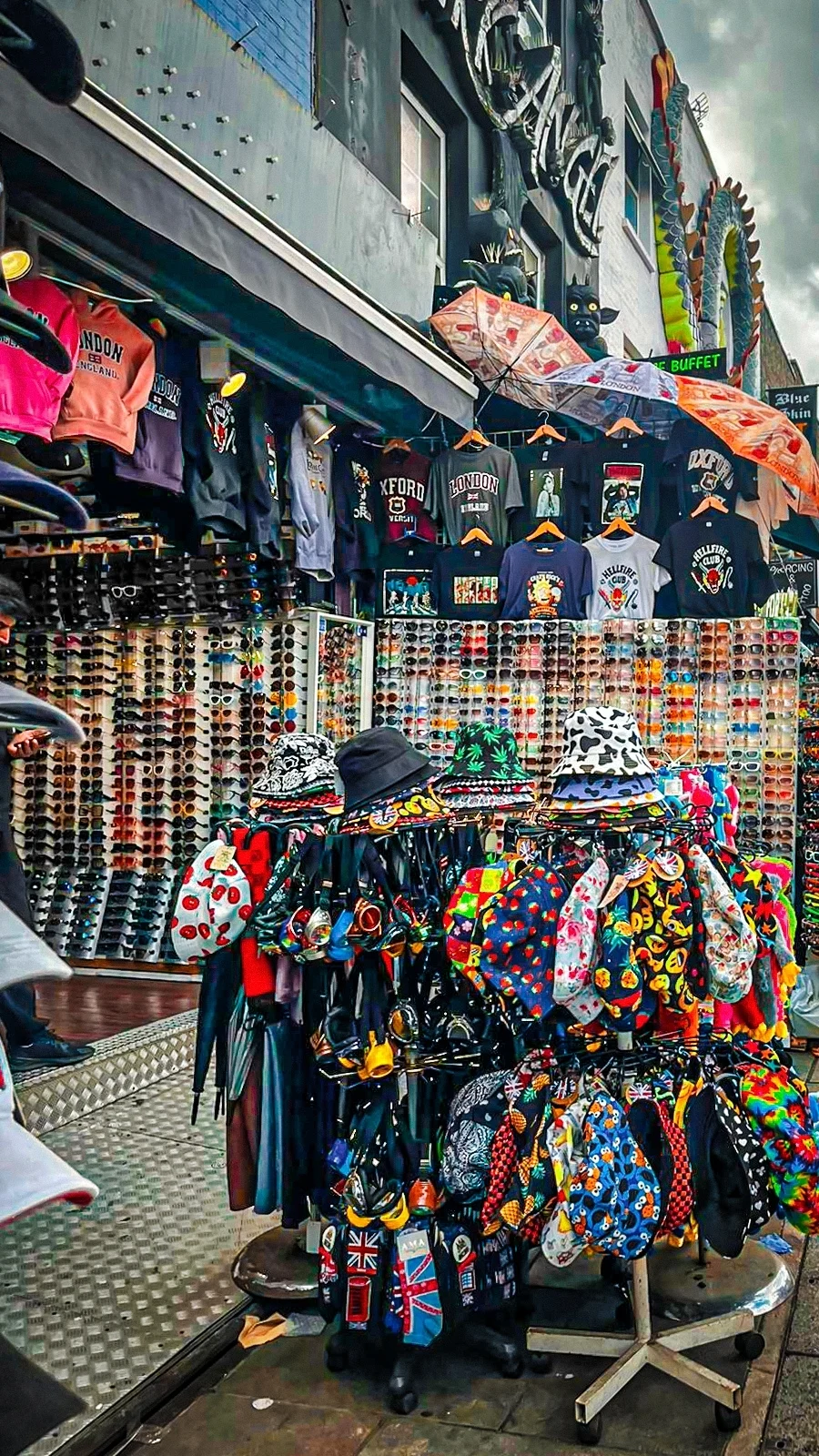 best shops in london shopping guide - best shopping in camden town - best shops in camden town - best things to do in camden town aesthetic - london travel guide - london bucket list - best things to do in london - best stores in london - beautiful places in london - best vintage shops in london - best markets in london - best charity shops in london