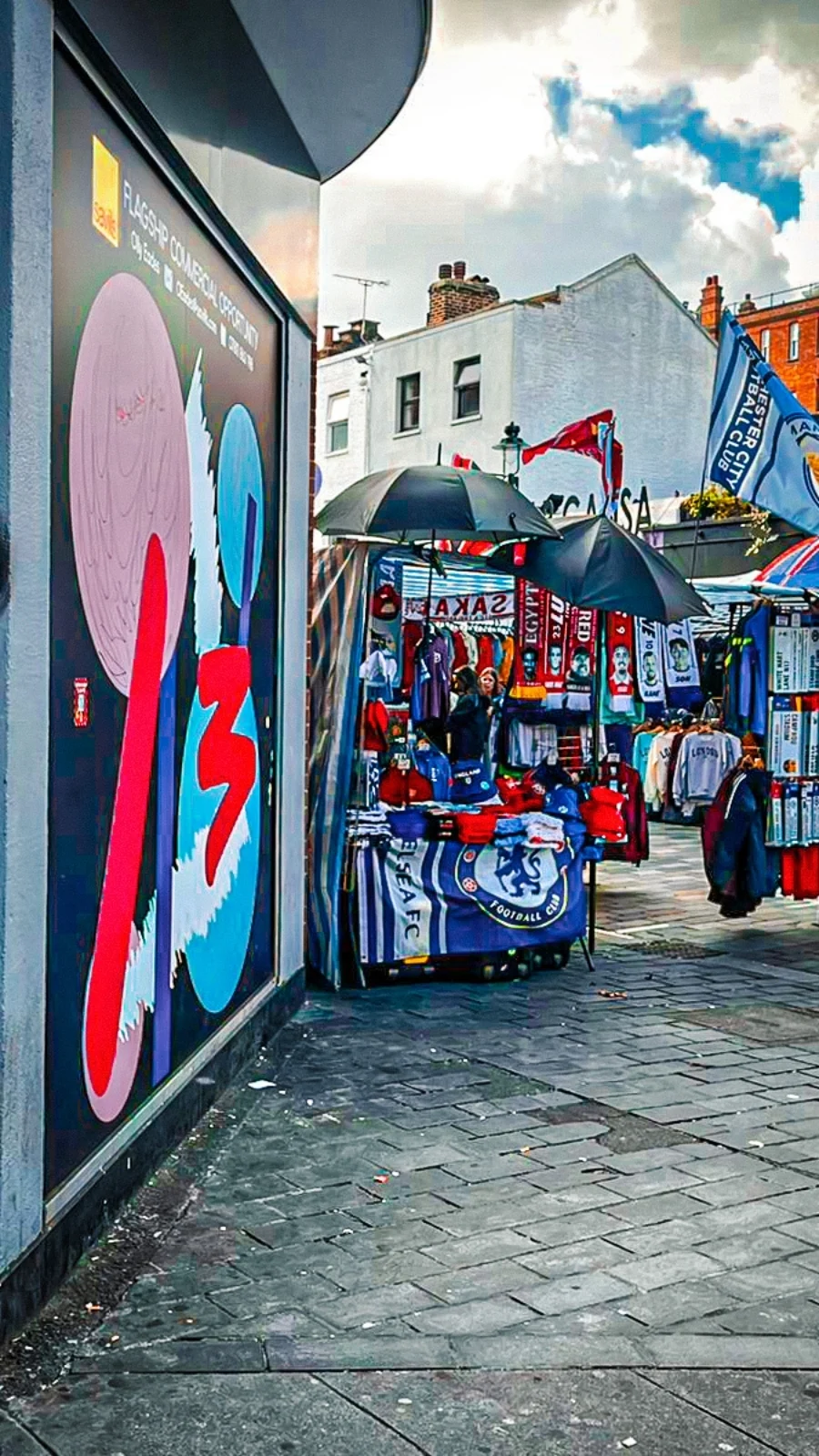best shops in london shopping guide - best shopping in camden town - best shops in camden town - best things to do in camden town aesthetic - london travel guide - london bucket list - best things to do in london - best stores in london - beautiful places in london - best vintage shops in london - best markets in london - best charity shops in london