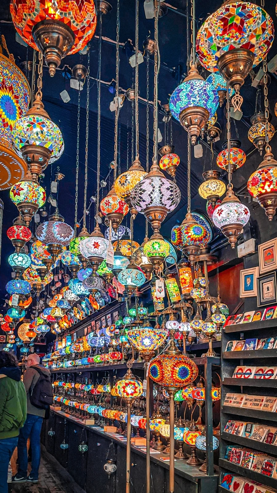 best shops in london shopping guide - best shopping in camden town - best shops in camden town - best things to do in camden town aesthetic - london travel guide - london bucket list - best things to do in london - best stores in london - beautiful places in london - best vintage shops in london - best markets in london