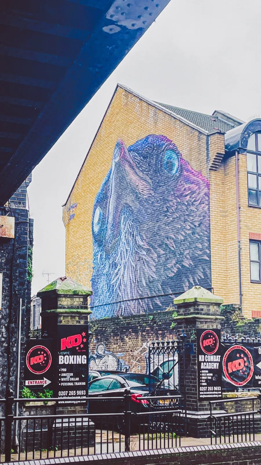 best street art in london street art spots - london travel guide - london bucket list - best things to do in london off the beaten path - secret places in london - best places to see street art in london on a budget - free things to do in london hidden gems - best street art streets in london aesthetic - best street art in brick lane - best street art in shoreditch - best street art in camden town - best street art in soho central london