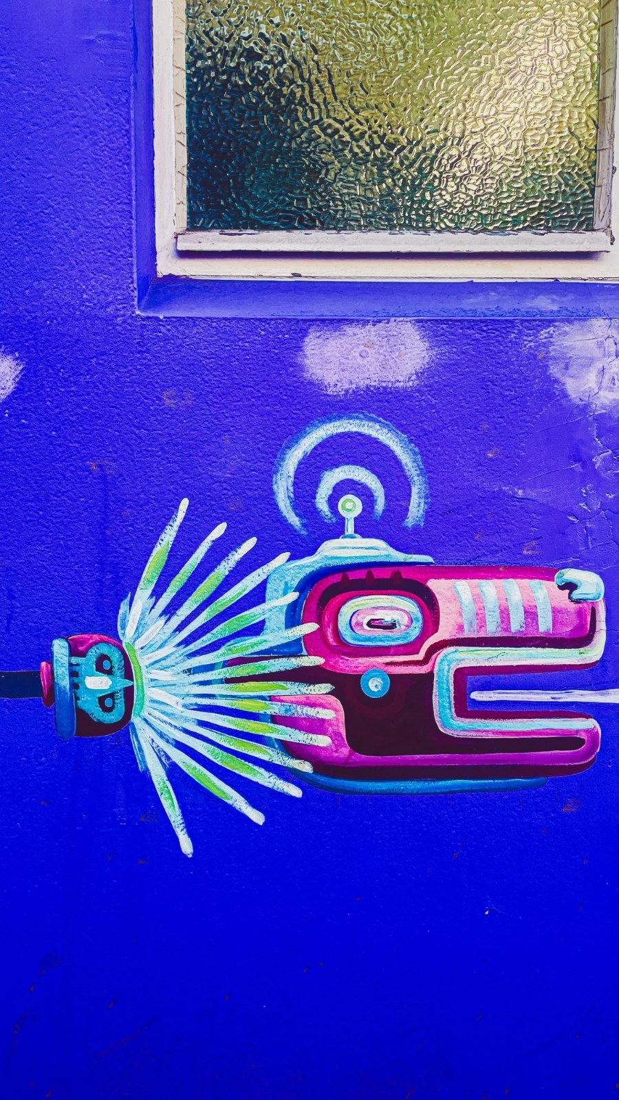 best street art in london street art spots - london travel guide - london bucket list - best things to do in london off the beaten path - secret places in london - best places to see street art in london on a budget - free things to do in london hidden gems - best street art streets in london aesthetic - best street art in brick lane - best street art in shoreditch - best street art in camden town - best street art in soho central london