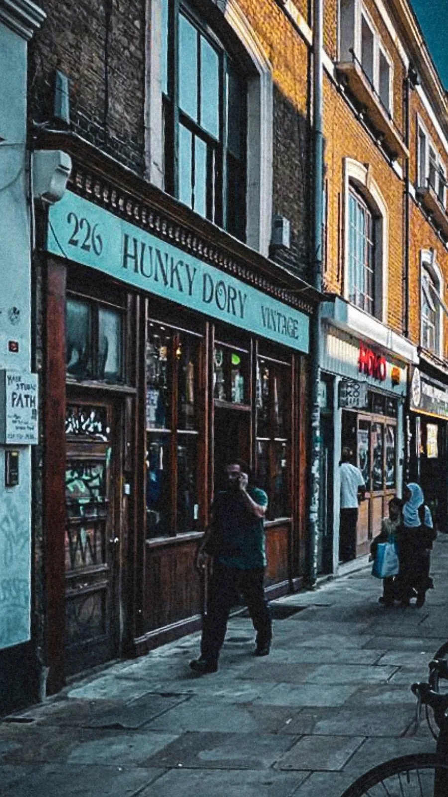 best shopping streets in london shopping guide - best shopping areas in london - best shops in london travel guide - best stores in london bucket list - where to go shopping in london - best fashion shops in london - best clothing shops in london - best markets in london - best vintage shops in london - best makeup shops in london - best stores in london off the beaten path - best shopping centers in london mall aesthetic - best department stores in london central