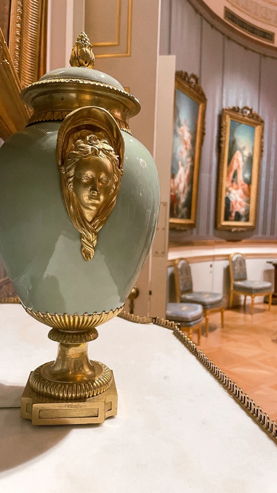 best things to do in marylebone central london itinerary - hidden gems, shops and beautiful places to visit in marylebone wallace collection