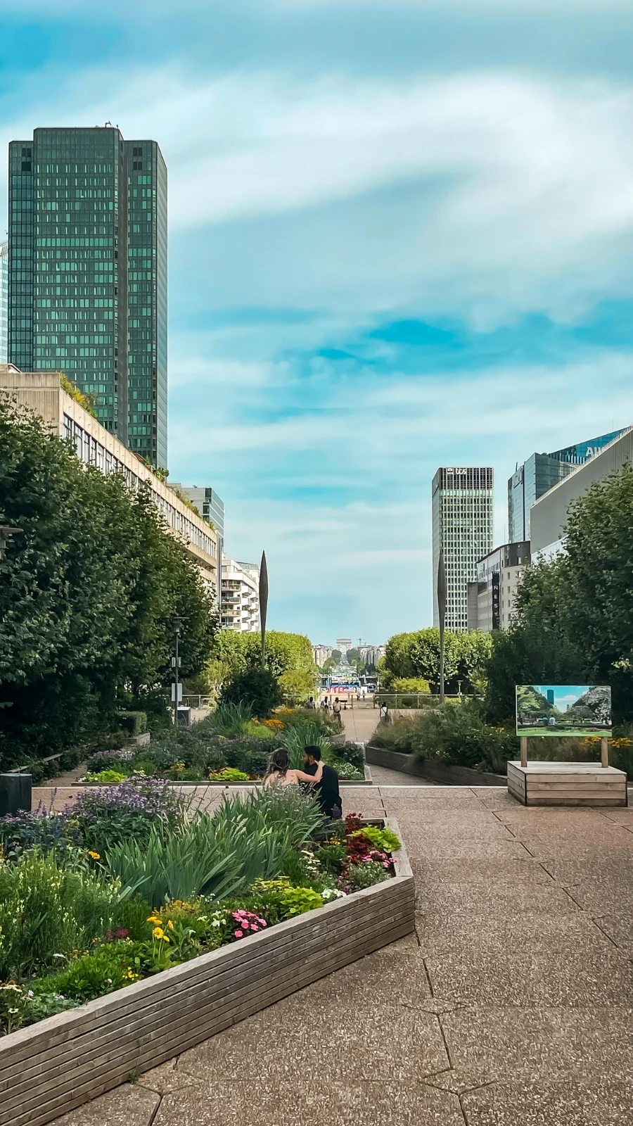 Floral Places in Paris: La Défense