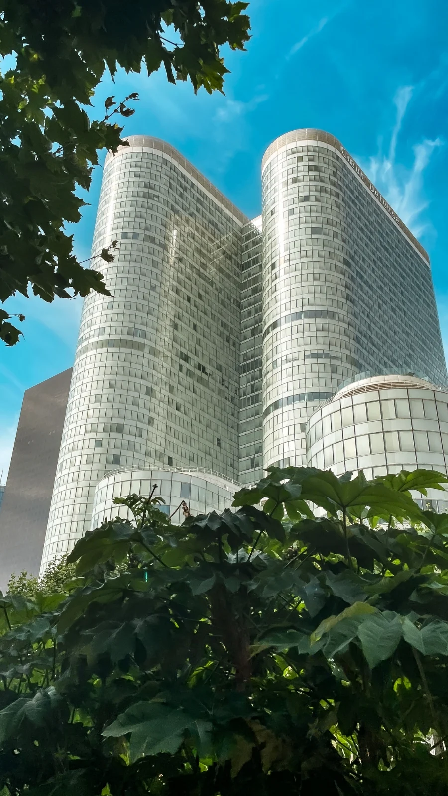 Floral Places in Paris: La Défense