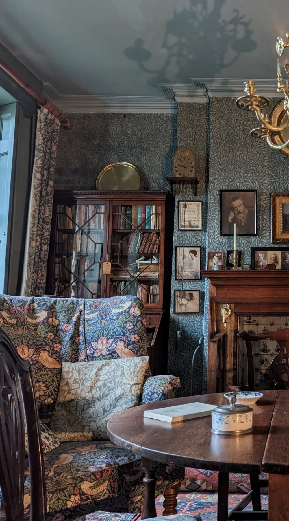 Best Hidden Gems in West London: Emery Walker's House
