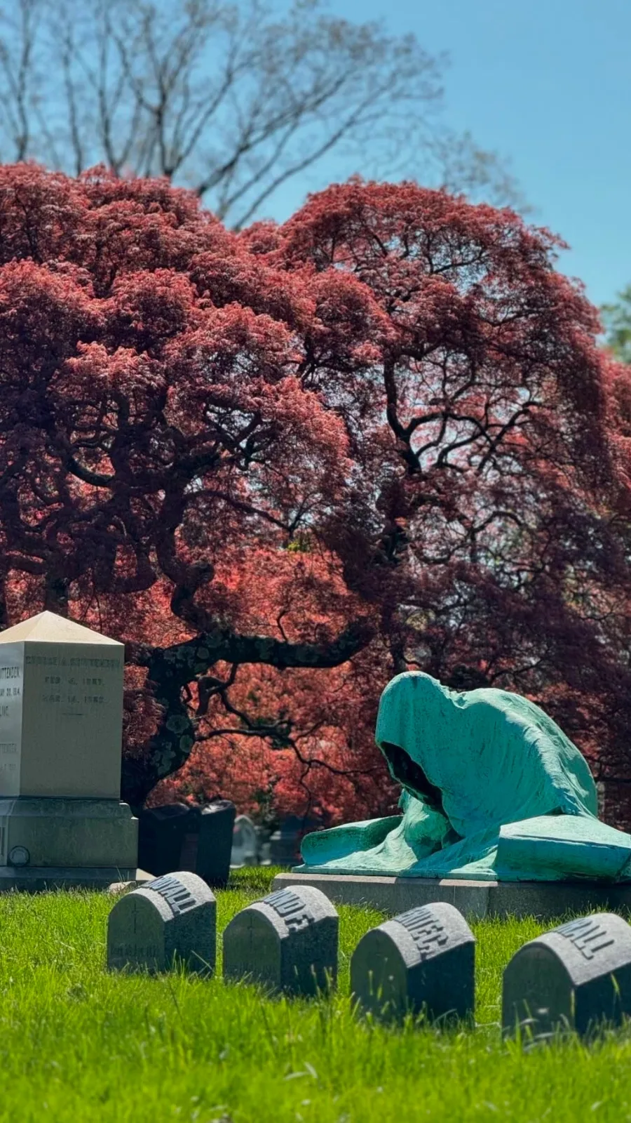Best Things to Do During Fall in NYC: Green-Wood Cemetery