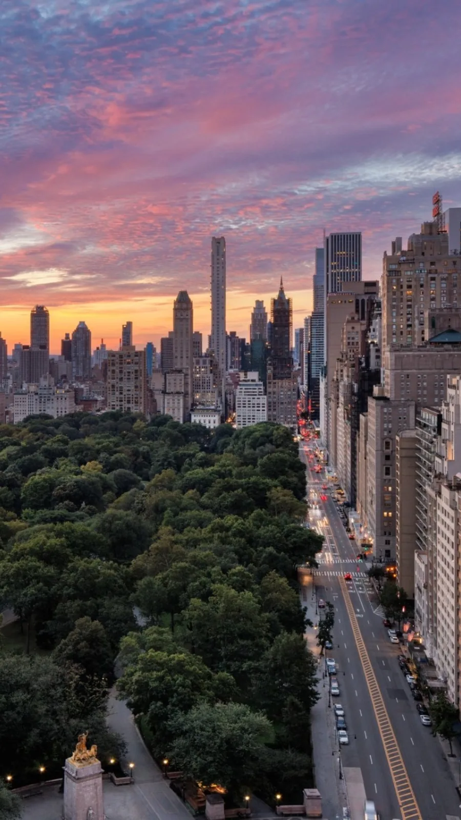 Best Things to Do During Fall in NYC: MO Lounge for Views of Central Park