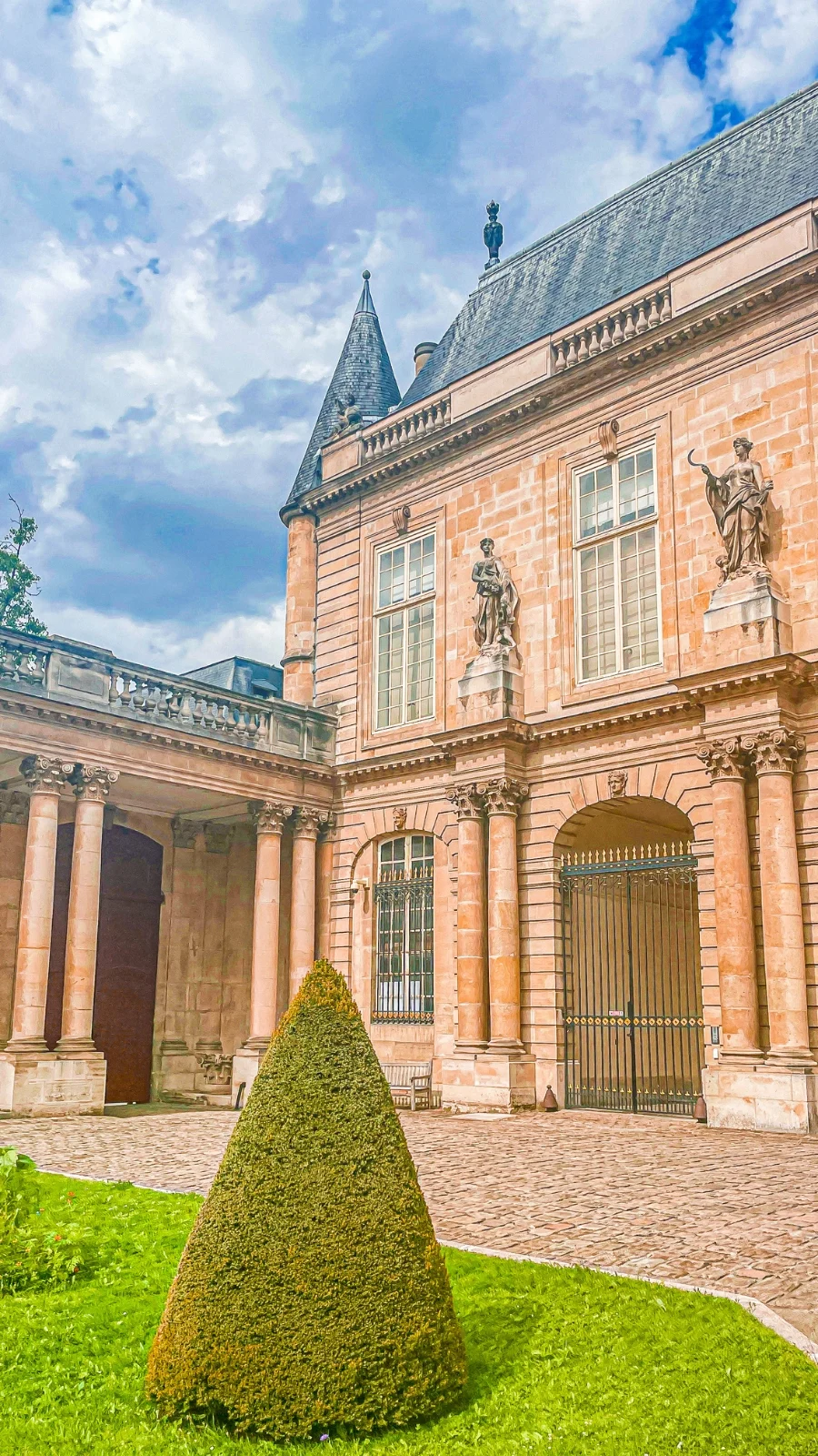 Best Hidden Gems in Le Marais Paris: Musée des Archives Nationales