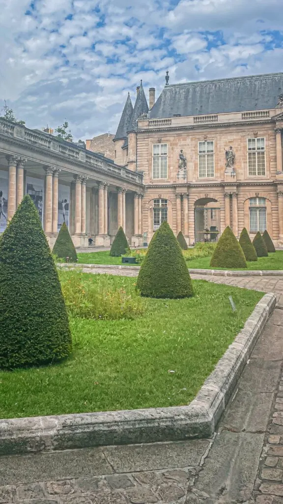 Free Places to Visit in Paris: Musée des Archives Nationales, Le Marais