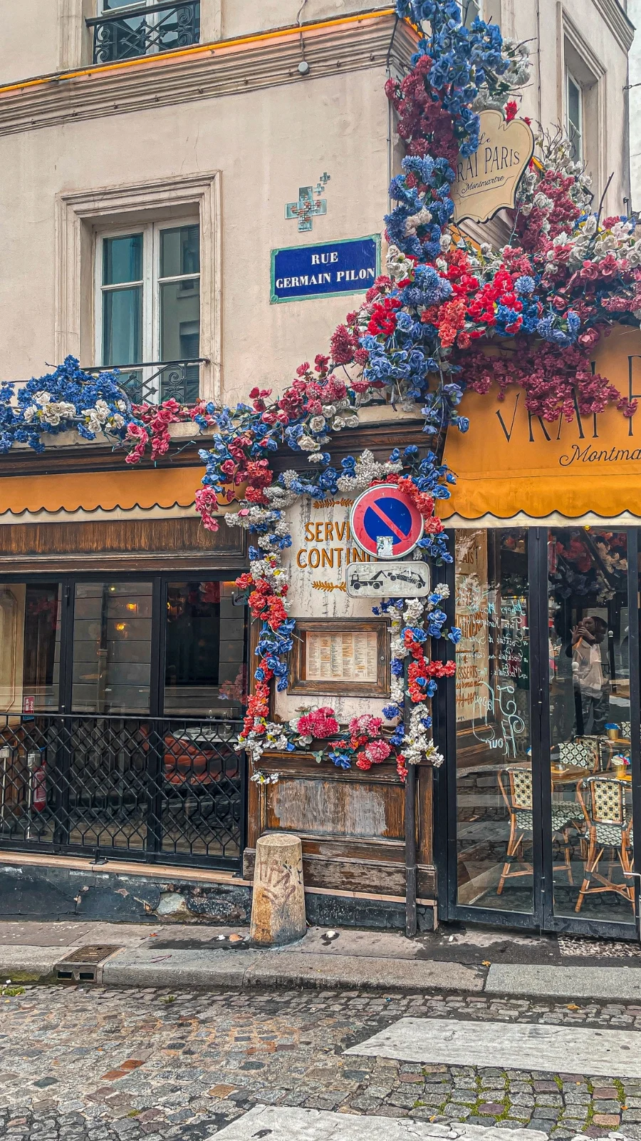Places to Visit During the Fall in Paris: Montmartre Streets